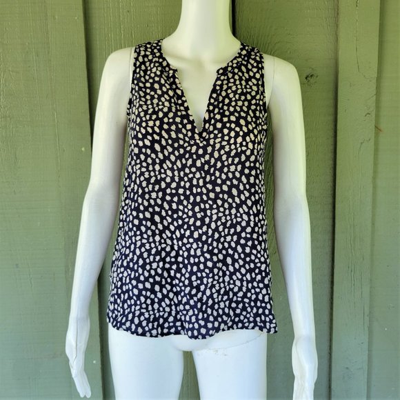 JOIE Navy Blue Ivory Print Silk Top XS - Picture 1 of 3